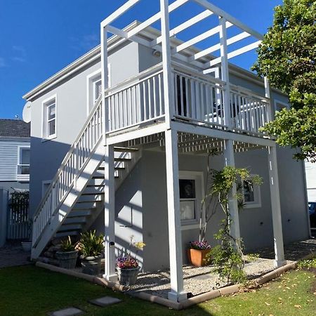 Sunny Thesen Islands Cottage Knysna Exterior foto